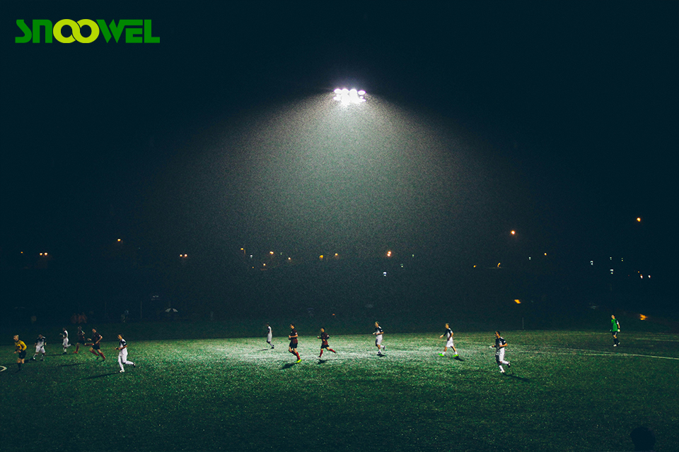 How to Extend the Lifespan of a LED Flood Light